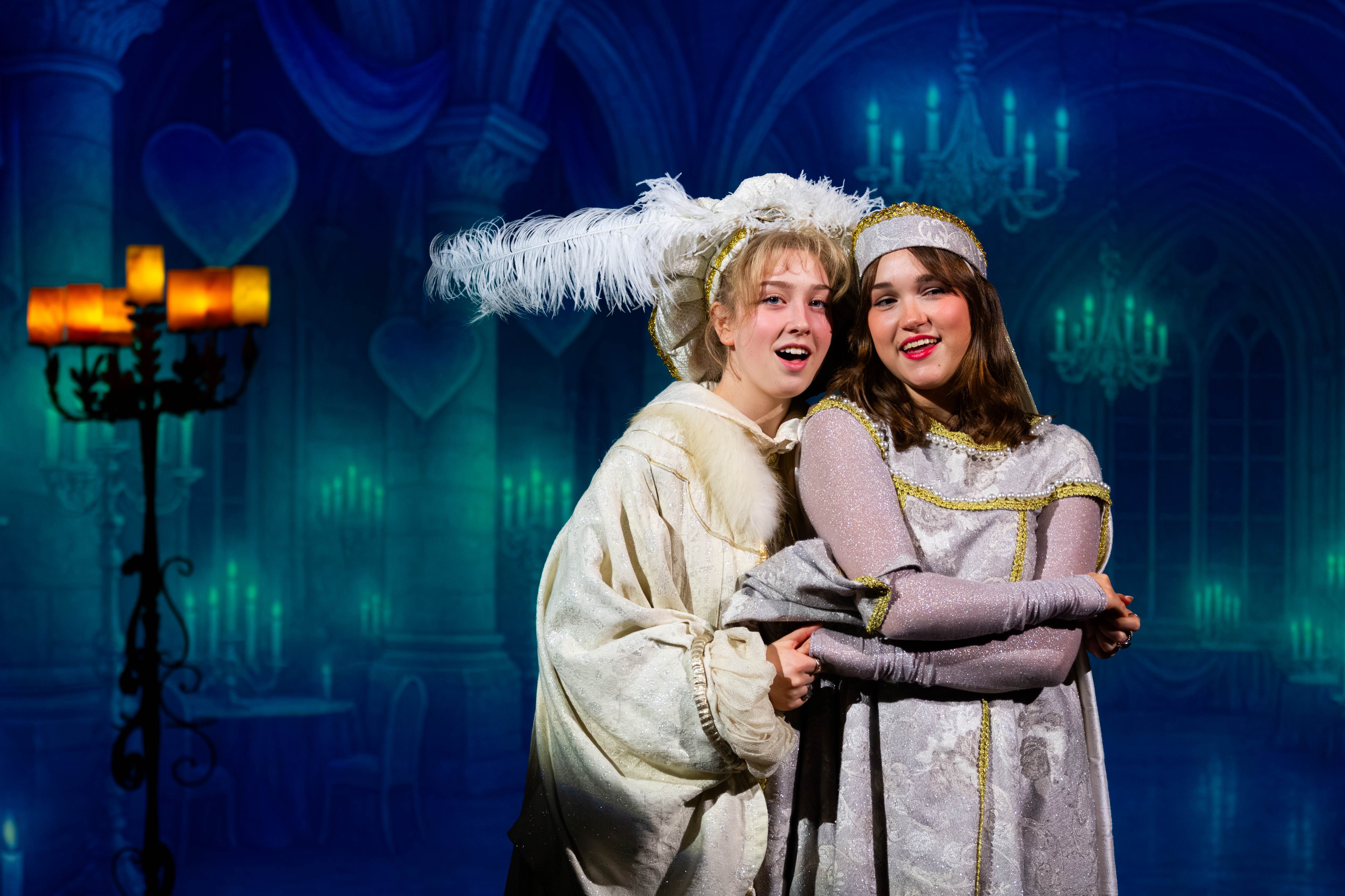 Drei Haselnüsse für Aschenbrödel